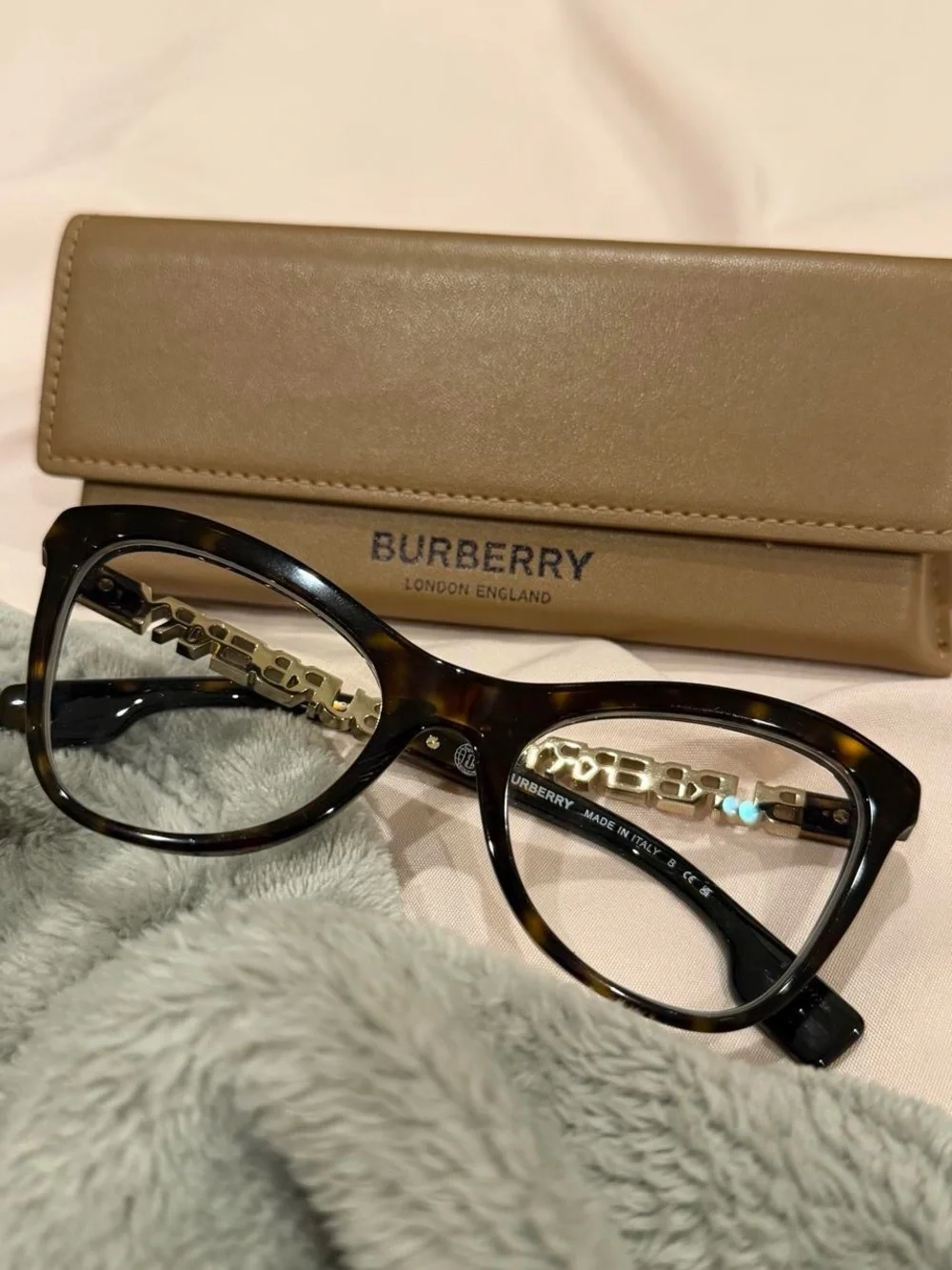 Burberry Tortoiseshell Cat-Eye Glasses with Gold Chain Temple